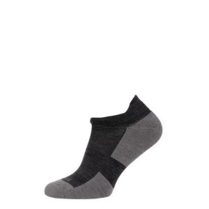 Skarpety biegowe Light Weight No Show Running NGNL0002 2-PAK. Czarne skarpetki NA GIEAN, bez wzorów, z wełny. Za 89,99 zł.