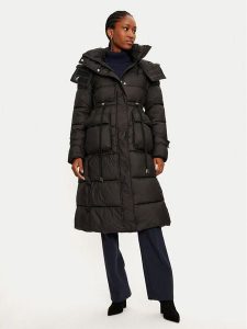 Rinascimento Kurtka zimowa CFC0118339003 Czarny Loose Fit. Czarne kurtki Rinascimento, na zimę, l, bez wzorów, z syntetyku, bez kaptura. Za 489,99 zł.