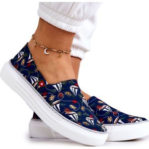 Damskie Tenisówki Slip On Memory Foam Big Star JJ276016 Granatowe wielokolorowe. Trampki bez wzorów, przed kostkę, bez zapięcia. Za 229,32 zł.