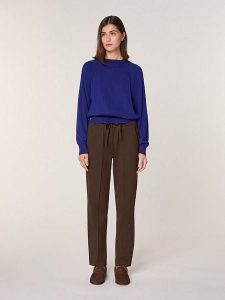 Rodier Wełniany sweter w kolorze niebieskim rozmiar: M. Niebieskie swetry oversize Rodier, m, bez wzorów, z wełny, bez ramiączek. Za 260,99 zł.