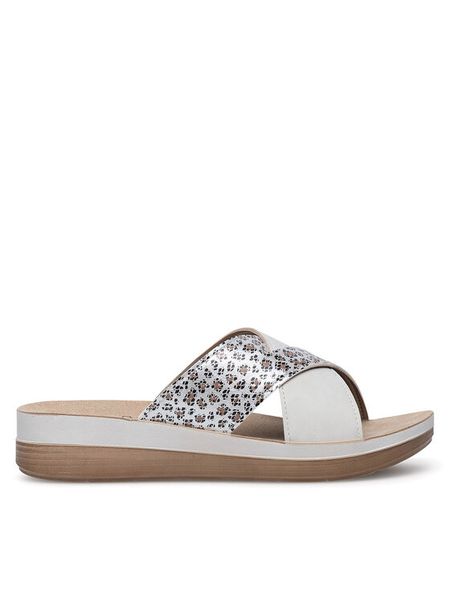 Inblu Klapki FT000013 Beżowy. Brązowe klapki Inblu, bez wzorów, z syntetyku, bez obcasa. Za 119,99 zł.