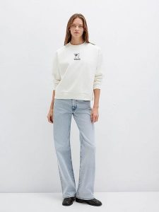 MAVI Bluza w kolorze białym rozmiar: S. Białe bluzy Mavi, s, bez wzorów, bez kaptura. Za 154,95 zł.
