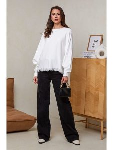 Soft Cashmere Sweter w kolorze białym rozmiar: 38/40. Białe swetry oversize Soft Cashmere, bez wzorów, z kaszmiru, bez ramiączek. Za 126,99 zł.