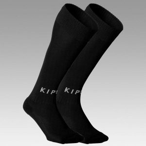 Skarpety piłkarskie Kipsta Essential. Czarne skarpetki KIPSTA, bez wzorów, z elastanu. Za 14,99 zł.