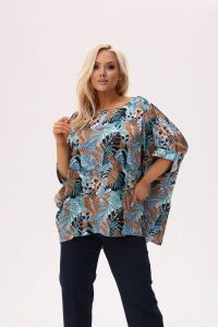 Kimonowa bluzka Tropicana - barwy natury, lekkość i egzotyczny styl PLUS SIZE XXL. Bluzki Moda Size Plus Iwanek, l, bez wzorów, z elastanu, eleganckie, bez kołnierzyka, plus size, bez ramiączek. Za 199,90 zł.