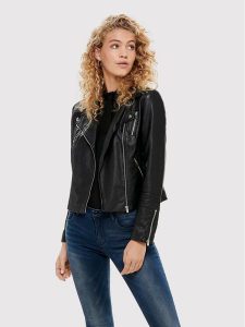 ONLY Kurtka z imitacji skóry Gemma 15153079 Czarny Regular Fit. Czarne kurtki ONLY, bez wzorów, ze skóry, bez kaptura. Za 299,99 zł.