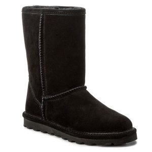Śniegowce Bearpaw. Czarne buty zimowe Bearpaw, bez obcasa, bez zapięcia. Za 469,99 zł.