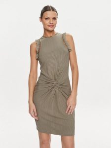 Guess Sukienka koktajlowa Olga W4GK30 KC7H2 Zielony Bodycon Fit. Zielone kombinezony Guess, xs, z aplikacjami, z wiskozy, wizytowe, bez kołnierzyka, bez ramiączek, bodycon. Za 599,99 zł.