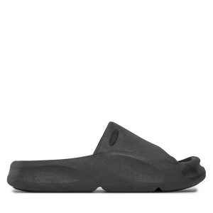 Klapki Heron Preston. Czarne klapki HERON PRESTON, bez wzorów, bez obcasa. Za 289,99 zł.