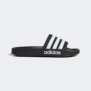 Klapki basenowe Adidas Adilette Shower. Białe klapki ADIDAS, bez wzorów, bez obcasa. Za 89,99 zł.