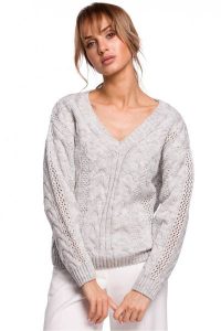 Lekki sweter damski ażurowy z dekoltem V splot w warkocz szary. Szare swetry klasyczne Polskie swetry, l, z dzianiny, bez kołnierzyka. Za 245,00 zł.