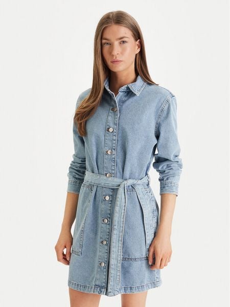 Calvin Klein Jeans Sukienka jeansowa LV047F671G Niebieski Regular Fit. Niebieskie kombinezony Calvin Klein Jeans, xl, bez wzorów, z bawełny, bez kołnierzyka, bez ramiączek. Za 489,99 zł.