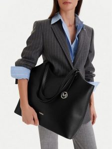 MEXX Torebka CEO-MEXX-L-003-09 Czarny. Czarne shopper bag Mexx, bez wzorów, z materiału, bez dodatków. Za 229,99 zł.