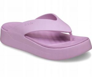Japonki Dla Dorosłych Crocs Getaway Platform Flip. Czarne klapki Crocs, bez wzorów, z materiału, bez obcasa. Za 199,99 zł.