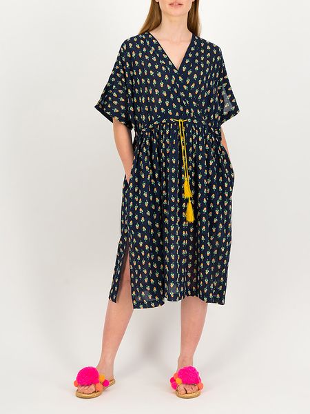 Blutsgeschwister Sukienka "Berberella" w kolorze czarnym ze wzorem rozmiar: M. Czarne sukienki Blutsgeschwister, m, bez wzorów, z bawełny, bez kołnierzyka, bez ramiączek, midi. Za 170,07 zł.