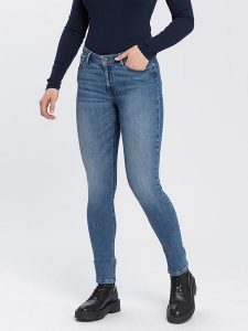 Cross Jeans Dżinsy - Skinny fit - w kolorze niebieskim rozmiar: W32/L34. Niebieskie jeansy Cross Jeans, z aplikacjami, z jeansu. Za 73,93 zł.