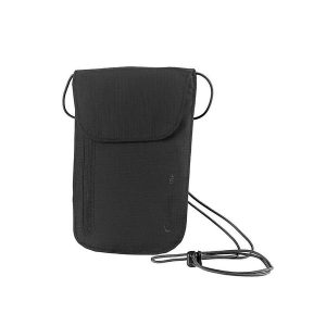 Saszetka Lifeventure Hydroseal Body Wallet Chest. Czarne nerki i saszetki Lifeventure, bez wzorów. Za 109,99 zł.