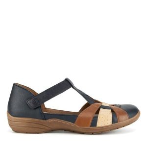 Półbuty Remonte. Niebieskie półbuty Remonte, bez wzorów, bez obcasa, na płaskiej podeszwie, bez zapięcia. Za 369,99 zł.