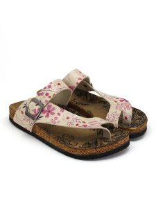 Calceo Japonki w kolorze kremowo-jasnoróżowym rozmiar: 38. Brązowe klapki Calceo, bez wzorów, z otwartym noskiem, bez obcasa. Za 176,08 zł.