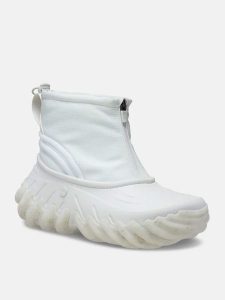 Crocs Botki "Echo" w kolorze białym rozmiar: 42/43. Białe botki Crocs, bez wzorów, z materiału, bez obcasa, bez zapięcia. Za 355,78 zł.