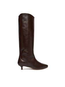 Balagan Kozaki Stockholm Brązowy. Brązowe kozaki Balagan, bez wzorów, ze skóry, bez obcasa, na szpilce, bez zapięcia. Za 789,99 zł.