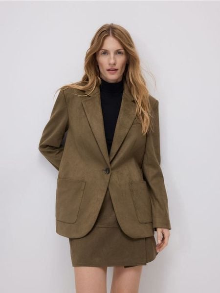 Marynarka z imitacji zamszu - jasny zielony. Zielone marynarki i żakiety Reserved, l, bez wzorów. W wyprzedaży za 109,99 zł.