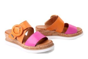 PIAZZA 900180-62 orange, klapki damskie. Brązowe klapki Piazza, bez wzorów, bez obcasa. Za 254,92 zł.