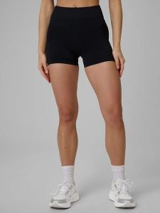4F Legginsy sportowe w kolorze czarnym rozmiar: XS/S. Czarne legginsy 4f, bez wzorów, z materiału, z podwyższonym stanem. Za 39,49 zł.