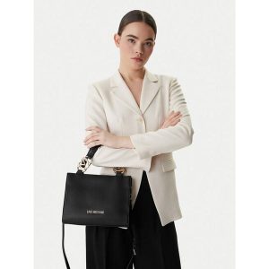 Torebka LOVE MOSCHINO. Czarne torebki klasyczne LOVE MOSCHINO, bez wzorów, bez dodatków. Za 673,99 zł.