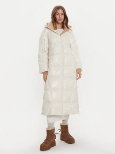 ViCOLO Płaszcz zimowy TS0025 Écru Regular Fit. Płaszcze ViCOLO, na zimę, s, bez wzorów, z syntetyku, bez kaptura. Za 979,99 zł.