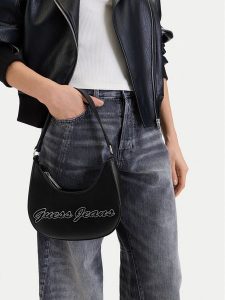Guess Jeans Torebka WBEO-GUESS-B-014-09 Czarny. Czarne torebki klasyczne Guess Jeans, z aplikacjami, z jeansu, bez dodatków. Za 229,99 zł.