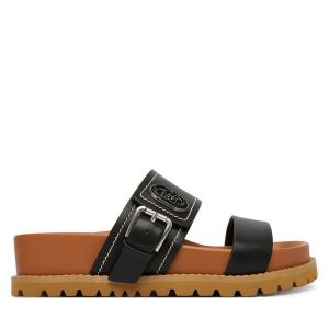 Klapki Liu Jo. Czarne klapki Liu Jo, bez wzorów, bez obcasa. Za 469,99 zł.