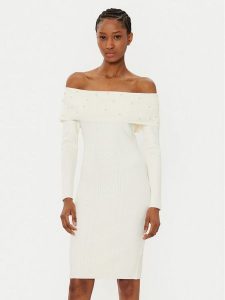 Guess Sukienka dzianinowa W5RK0G Z2YJ2 Écru Regular Fit. Kombinezony Guess, xs, z aplikacjami, z dzianiny, bez kołnierzyka, bez ramiączek. Za 377,00 zł.