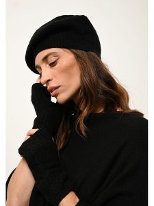 Just Cashmere Kaszmirowe mankiety "Bale" w kolorze czarnym rozmiar: onesize. Czarne rękawiczki Just Cashmere, bez wzorów, z kaszmiru. Za 144,92 zł.