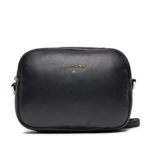 Torebka Patrizia Pepe. Czarne torebki klasyczne Patrizia Pepe, bez wzorów, bez dodatków. Za 699,99 zł.