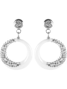 MENTHE À L'O Kolczyki-wkrętki z kryształami rozmiar: onesize. Białe kolczyki MENTHE À L'O, z kryształem, ceramiczne. Za 156,98 zł.