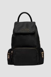 GUESS Czarny plecak Backbag. Czarne plecaki Guess. W wyprzedaży za 269,99 zł.