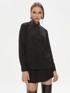 Pinko Koszula Smorzare 100121 A193 Czarny Regular Fit. Czarne koszule Pinko, bez wzorów, z wiskozy, bez kołnierzyka, bez ramiączek. Za 499,99 zł.