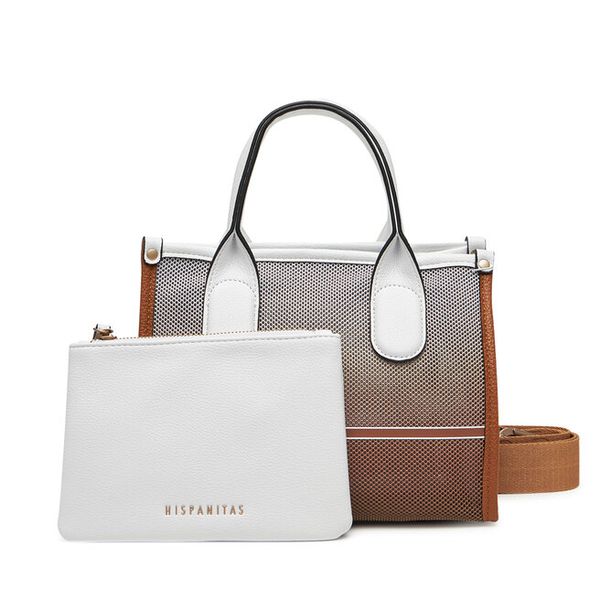 Torebka Hispanitas. Brązowe torebki klasyczne Hispanitas, bez wzorów, bez dodatków. Za 279,99 zł.