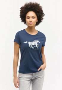DAMSKA KOSZULKA MUSTANG LOGO T-shirty Loa Spellbound 1015161 5429. Białe bluzki Mustang, m, bez wzorów, z bawełny, bez kołnierzyka, bez ramiączek. Za 69,99 zł.