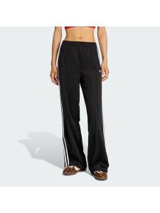 Adidas Spodnie dresowe Firebird KD7976 Czarny Loose Fit. Czarne spodnie dresowe ADIDAS, s, bez wzorów, z dresówki. Za 299,99 zł.