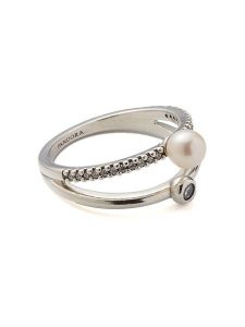 Pandora Srebrny pierścionek z perłą i cyrkoniami rozmiar: 50. Białe pierścionki Pandora, z cyrkonią, srebrne. Za 387,45 zł.