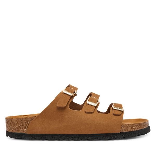 Klapki Birkenstock. Brązowe klapki Birkenstock, bez wzorów, bez obcasa. Za 487,99 zł.