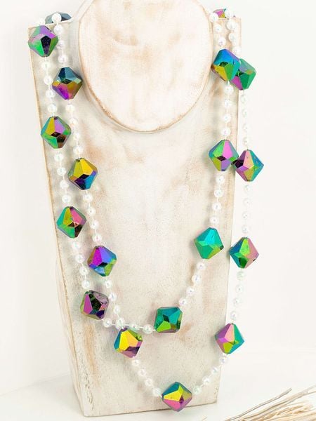 MENTHE À L'O Naszyjnik z elementami ozdobnymi - dł. 65 cm rozmiar: onesize. Białe naszyjniki MENTHE À L'O, z kryształem. Za 95,92 zł.