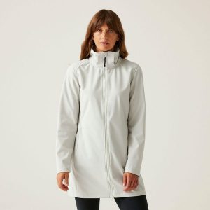 Carisbooke damski softshell. Niebieskie kurtki Regatta, bez wzorów, z materiału, bez kaptura. Za 149,99 zł.