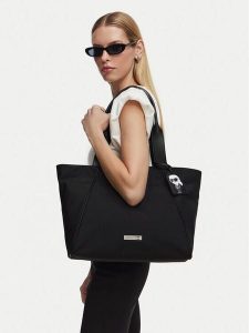 KARL LAGERFELD Torebka B3W30128 Czarny. Czarne shopper bag KARL LAGERFELD, bez wzorów, z materiału, bez dodatków. Za 759,99 zł.
