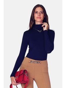 ASSUILI Koszulka w kolorze granatowym rozmiar: 40. Niebieskie bluzki Assuili, bez wzorów, klasyczne, bez kołnierzyka, bez ramiączek. Za 63,45 zł.