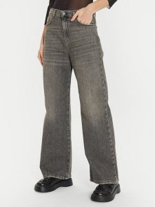 ViCOLO Jeansy DS0016 Szary Regular Fit. Szare jeansy ViCOLO, bez wzorów, z bawełny. Za 479,99 zł.