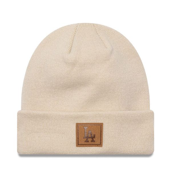 Czapka New Era. Brązowe czapki New Era, bez wzorów. Za 99,99 zł.