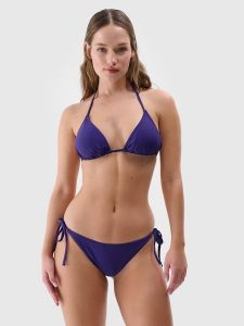 4F Dół od bikini damski - fioletowy L. Fioletowe bikini 4f, bez wzorów, z elastanu. W wyprzedaży za 29,99 zł.